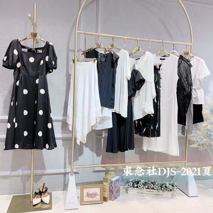 DJS·東急社时尚轻奢女装折扣货源批发找广州明浩的图片