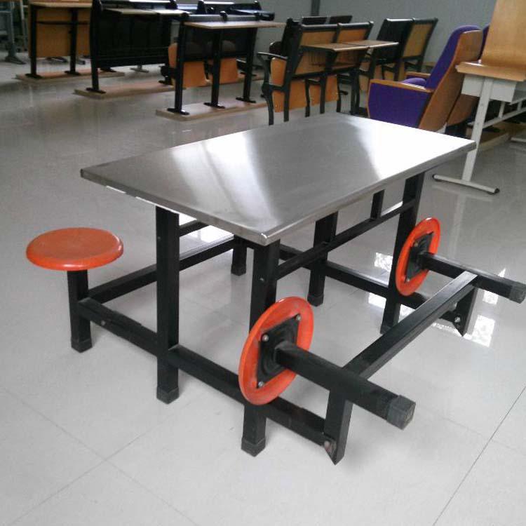 员工食堂餐桌椅——郑州四人连体餐桌椅新闻资讯的图片