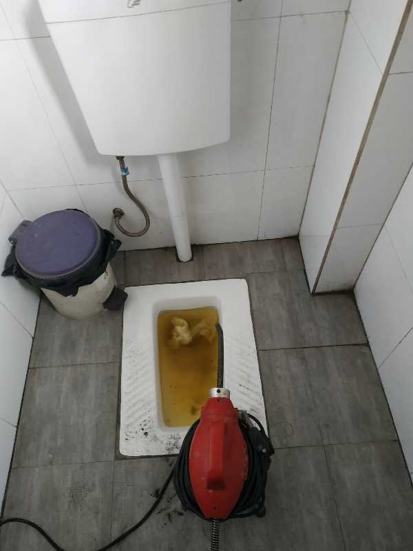 顺德杏坛专业清理隔油池疏通管道疏通厕所点击查看的图片