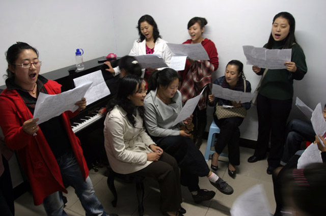东莞业余唱歌培训速成东莞声乐培训一对一教学的图片
