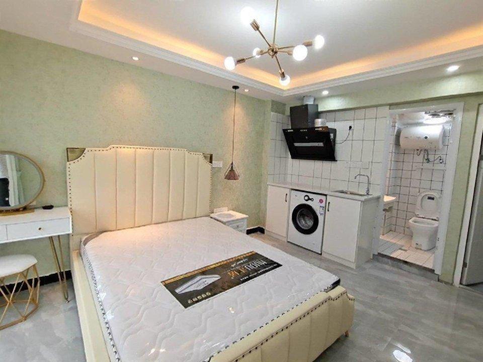 9号线金桥站禹州国际精装单身公寓押一付一随的图片